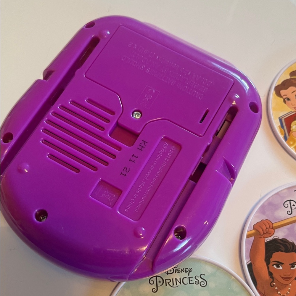Disney Princess Purple CD Player with Character Discs - Picture 6 of 6